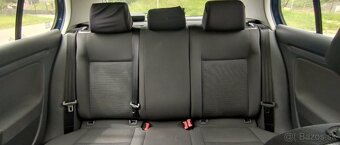 Volkswagen Golf 5  1.9 TREND 77 TDI 5F - 7