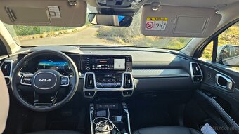 Sorento rv2022 7miest 4x4 - 7