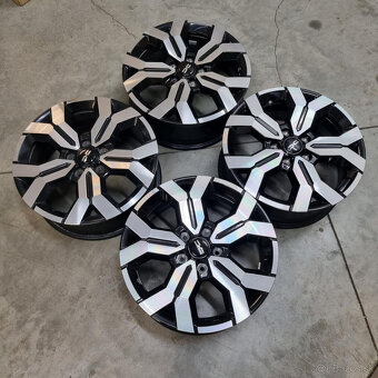 Hliníkové Renault disky 5x114,3 R17 6,5J ET50 - 7