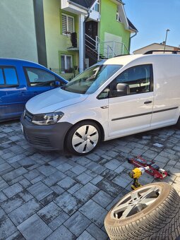 Predam plechove disky VW r18 - 7