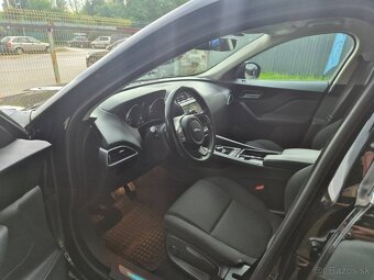 Jaguar F-Pace 2.0D I4 180k Pure AWD A/T - 7