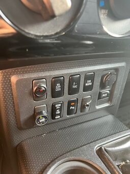 Toyota Fj Cruiser - 7