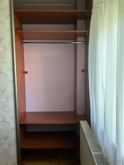 Rolldoor a polovicovy regál - 7