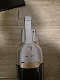 Tyčový vysávač Electrolux WELL Q7-P - 7