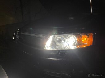Audi A4 B6 USA xenon - 7