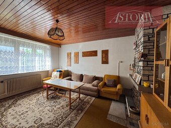 PREDAJ Rodinný dom v centre mesta Turany, s krásnym pozemkom - 7