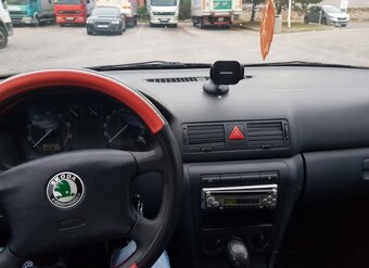 Octavia 1.6 75kw - 7