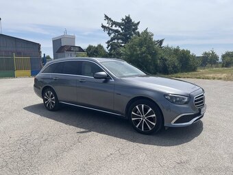 Mercedes-Benz E 300de 4MATIC Sedan–2021/Hybrid/Odpocet DPH - 7