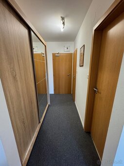Apartmán s parkovacím miestom na predaj - 7