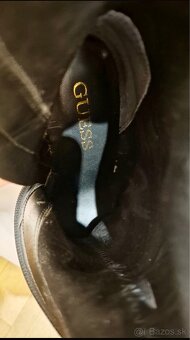 Predám čierne kožené vysoké čižmy GUESS - 7