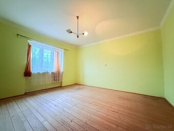 RODINNÝ DOM | VEĽKÝ POZEMOK | MOŽNOSŤ REKONŠTRUKCIE - 7