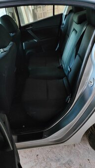 MAZDA 3 1,6 MZR Havarovaná - 7