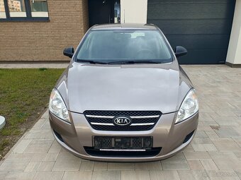 Kia Ceed 1.4 CVVT benzin 77kw - 7