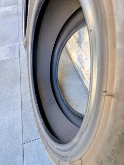 Letné pneu na Teslu 235/45 R18 - 7