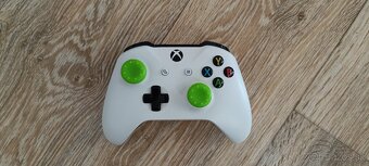 Xbox One S + Hry - 7