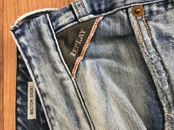 REPLAY originál jeansove pánske capri nohavice L - 7