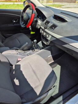 Renault fluence 1.6 83 kW 2013 310000km - 7