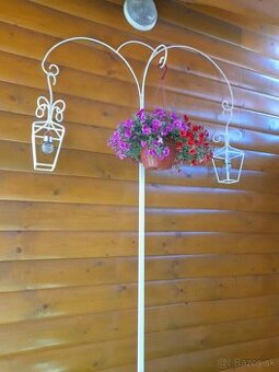 Ručne robený z kovu stojan na kvety s lampášmi 270cm - 7