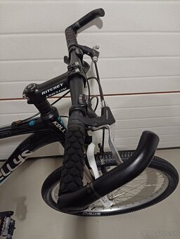 Kellys Oxygen 20" rám, kolesá 26" - 7