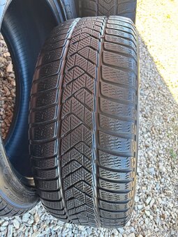 245/40 R19, 275/35 R19 Pirelli Sottozero 3 - zimne - 7