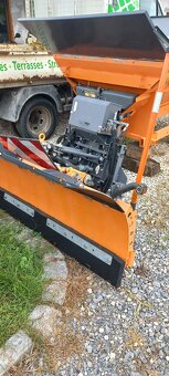 Predam Renault master vyklapac odhrnac posypovac 4x4 - 7