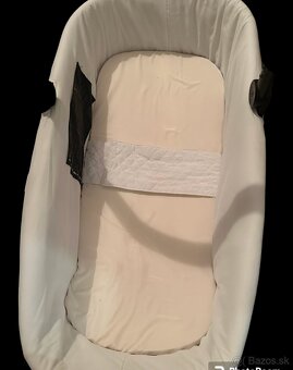 Britax CARRYCOT + ISO fix - - - 30eur - - - - 7