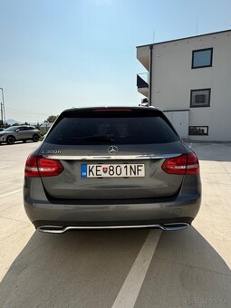 Mercedes Benz c 300 hybrid - 7