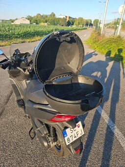 Kymco xTown 125i - 7