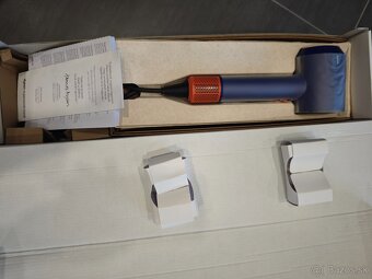 Dyson HD16 supersonic nural - 7