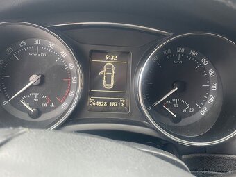 Škoda Superb 2.0tdi - 7