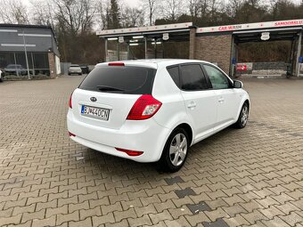 Kia Ceed 1.6 Crdi Nová STK/EK - 7