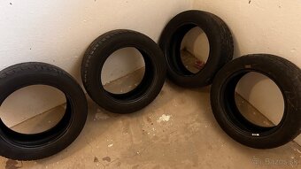 Predám Dunlop 195/65 R15 85H - 7