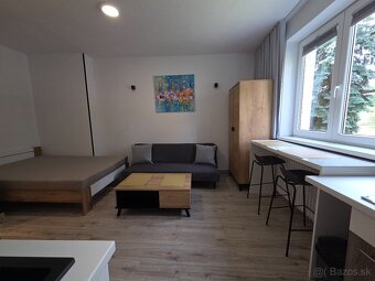 Krárkodobý Prenájom-Apartmán v BB - od 3 hod. - 7