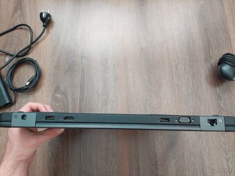 ✅ Predám Notebook DELL Latitude e5550 ✅ - 7