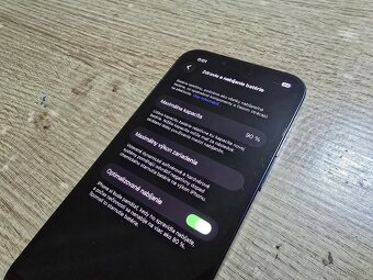 Iphone 13 128gb nejde face id preto taka cena telefon s nabi - 7