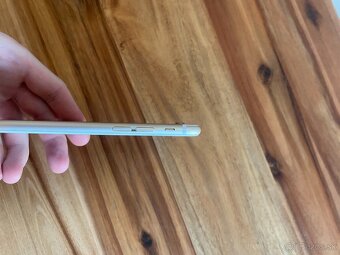 Apple iPhone 6 16GB Gold - 7