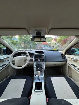 VOLVO XC60 2.4D 4x4 AUTOMAT - FULL VÝBAVA - SUPER STAV- - 7