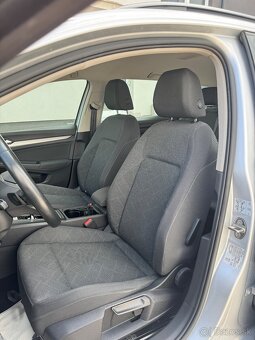Volkswagen Golf 8 Variant 2.0 TDI DSG 110kW - 7