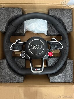 Volant Audi dizajn R8 - 7