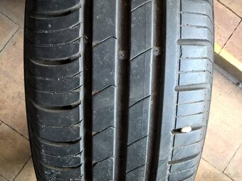 4 + 2 ks LETNÉ 175/65 R14 82T dezén 7-8 mm - už od 15,-€/kus - 7