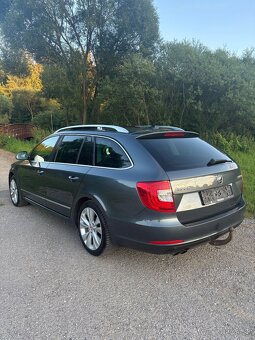 SKODA SUPERB 2 COMBI 1.6 TDI FACELIFT ELEGANCE - 7