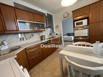 Na prenájom 3-izbový byt v Nových Zámkoch - 7