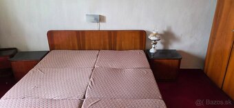 Spálňová zostava, postel,skrine,stolíky,zrkadlo - 7