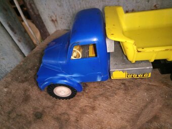 Staré hračky - Praga S5T - 7