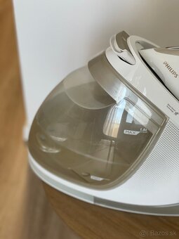 Parná žehlička  Philips PerfectCare Elite - 7