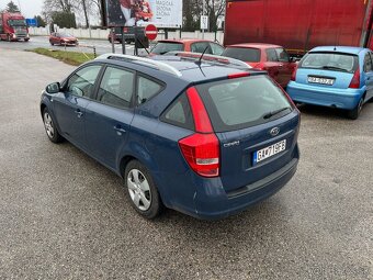 Kia Ceed 1.6 benzín, 91kW, MT/6, rok:02.2012. - 7