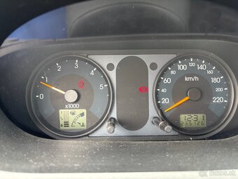 Ford Fiesta 1.4 TDCI - 7