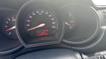 Kia rio - 7