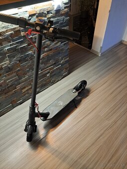Predám túto elektrickú kolobežku značky e skoter - 7