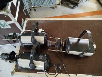 Predám projektor Clay Paky DIA - 7